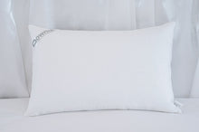 โหลดรูปภาพลงในเครื่องมือใช้ดูของ Gallery หมอนขนห่านรุ่น Heavenly White (นุ่มปานกลาง)